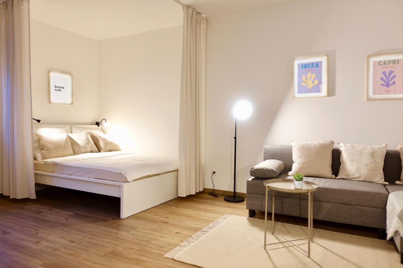 Modernes Apartment, Stadtnah, Stellplatz, Naehe Mosel Koblenz  Luaran gambar
