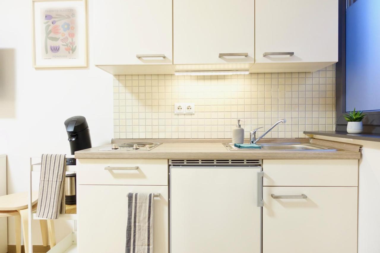 Modernes Apartment, Stadtnah, Stellplatz, Naehe Mosel Koblenz  Luaran gambar